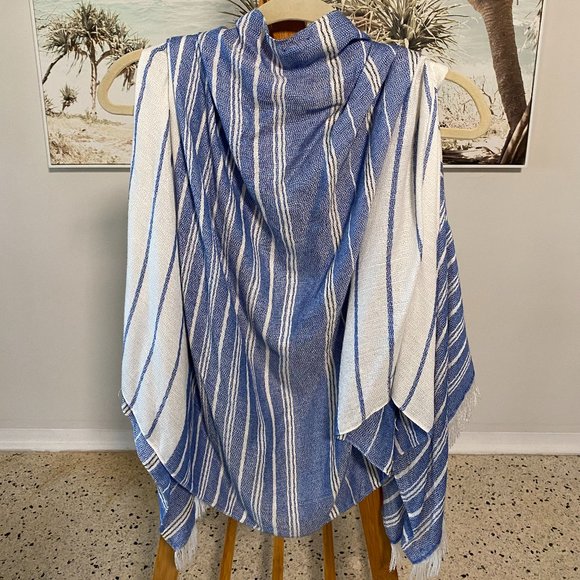 Striped Cape Scarf - Picture 2 of 4